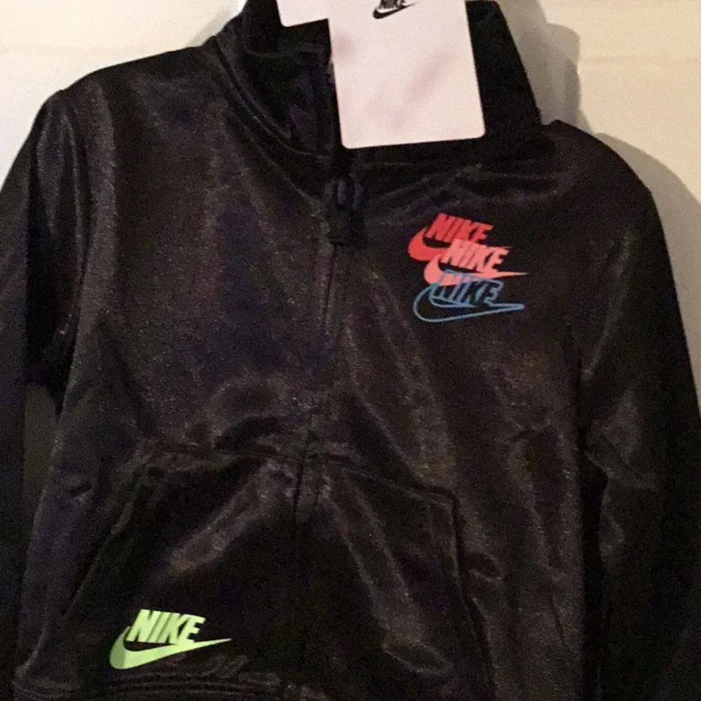 Nike 2- Piece Set